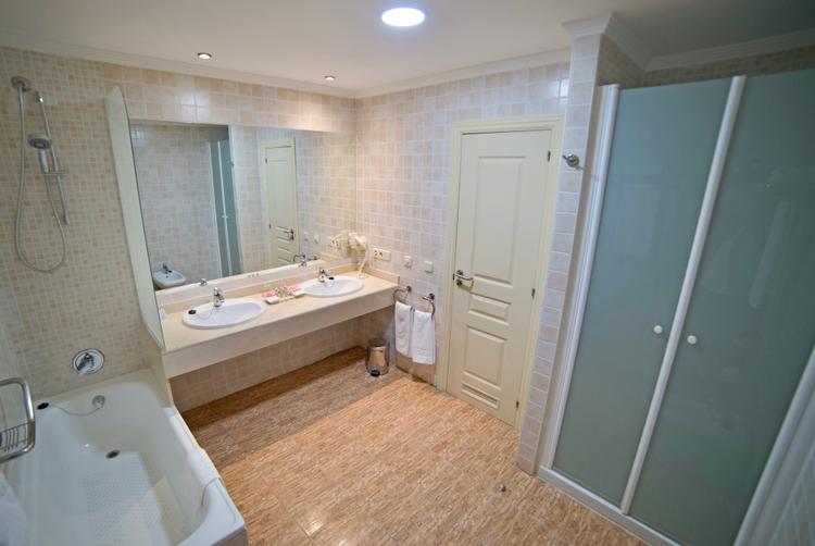 HOLIDAY WORLD RESORT | BENALMADENA | 10