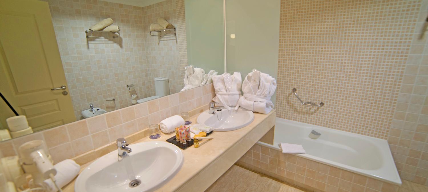 HOLIDAY WORLD RESORT | BENALMADENA | 7