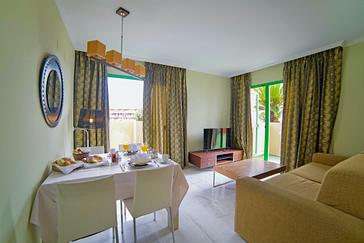HOLIDAY WORLD RESORT | BENALMADENA | Junior Suite Holiday World Riwo