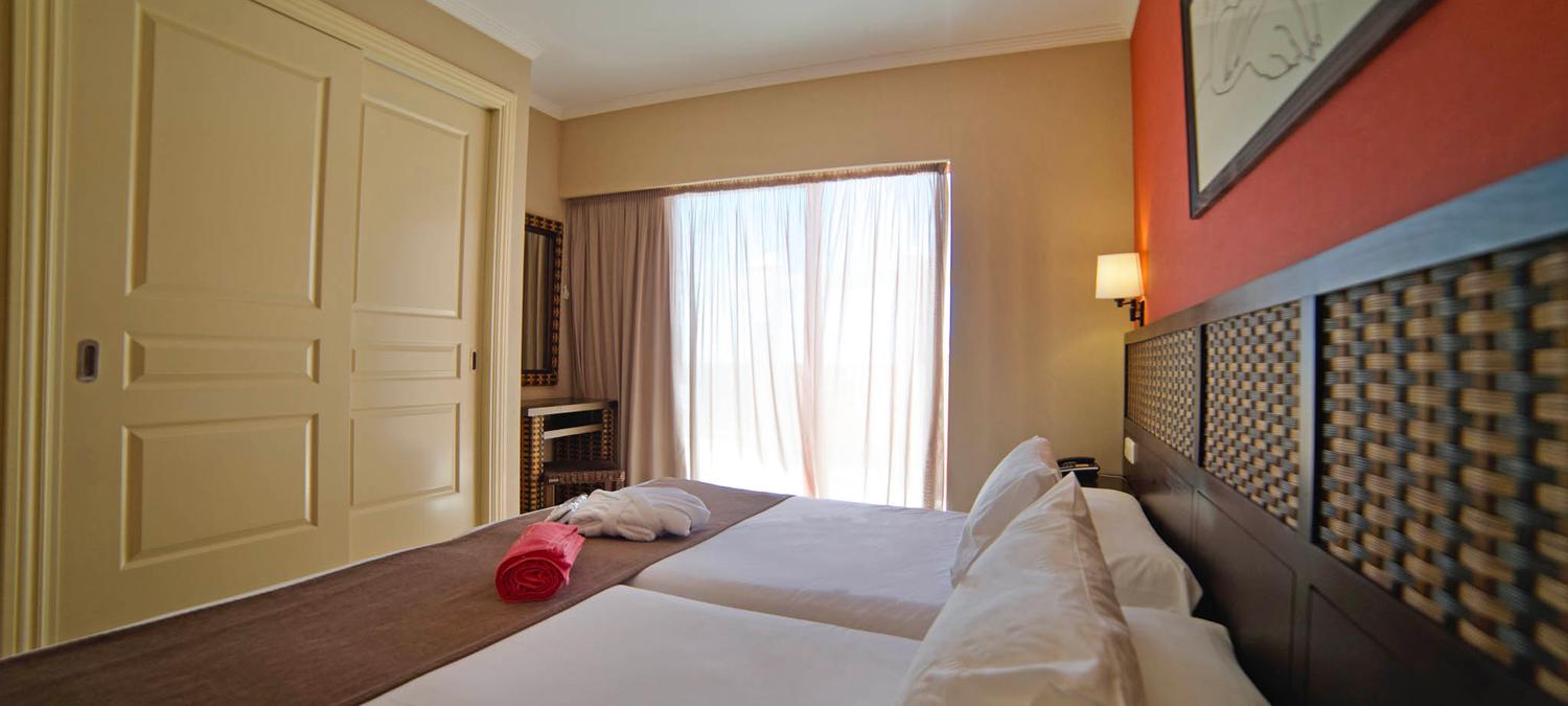 HOLIDAY WORLD RESORT | BENALMADENA | 1