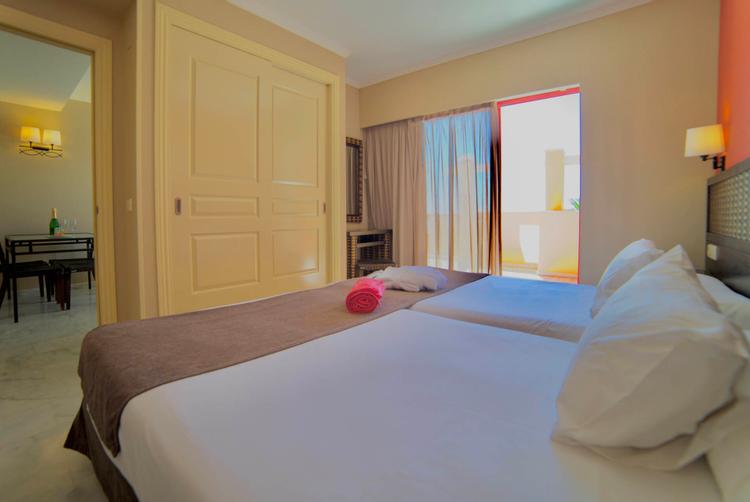 HOLIDAY WORLD RESORT | BENALMADENA | 8