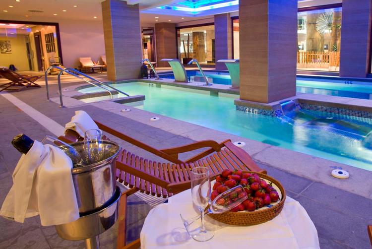 HOLIDAY WORLD RESORT | BENALMADENA | 18