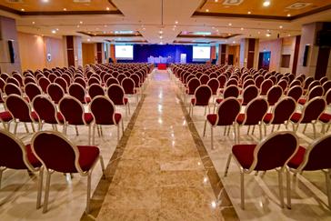 HOLIDAY WORLD RESORT | BENALMADENA | Sala Valero Holiday World Polynesia