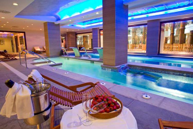 HOLIDAY WORLD RESORT | BENALMADENA | 8